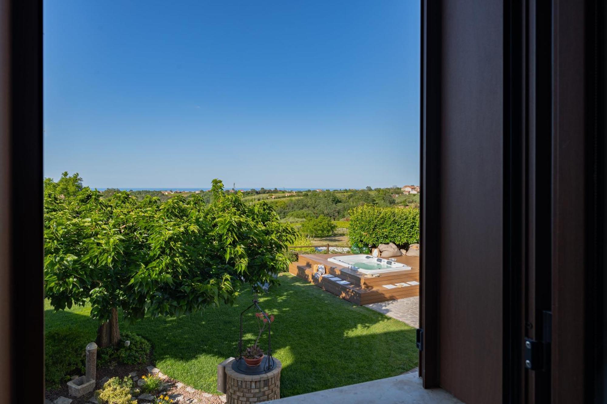Villa Carulli - Yourplace Abruzzo Villa Caldari Buitenkant foto